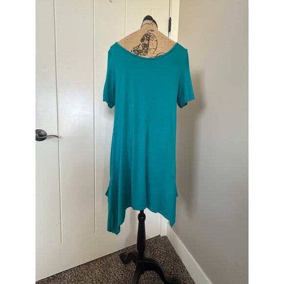 Voll Short Sleeved Side Pockets Tunic Top Teal Green Size 1X - Picture 2 of 8